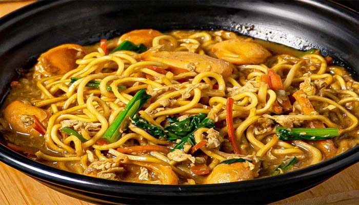 Resep Mie Nyemek Sosis yang Gurih Mulur Untuk Makan Malam