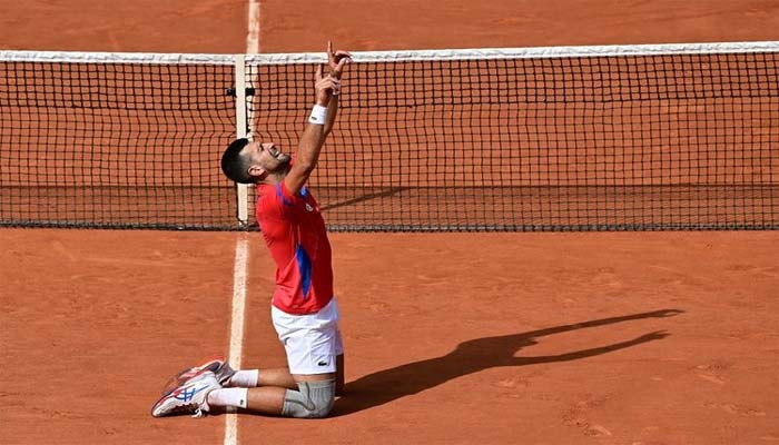 Djokovic Raih Medali Emas Tenis Olimpiade, Alcaraz: